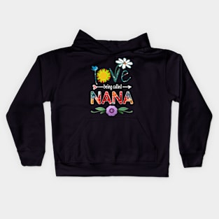 nana i love being called nana Kids Hoodie